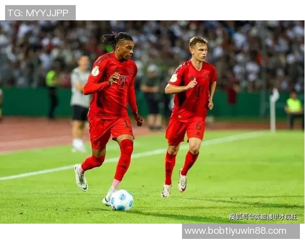 拜仁客战法兰克福海报发布奥利塞带球冲锋全力争胜 拜仁客战法兰克福海报发布奥利塞带球冲锋全力争胜