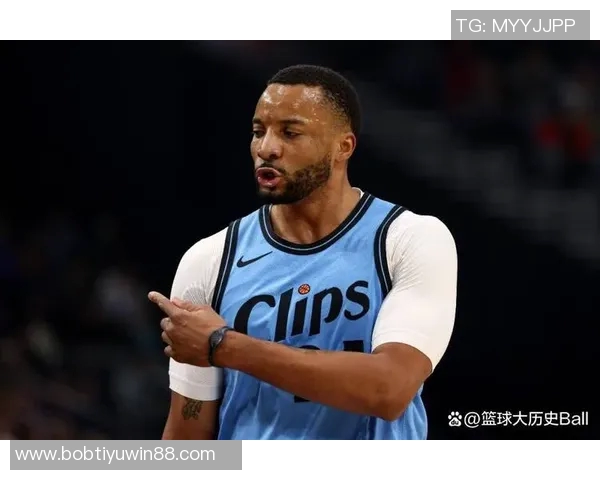 鲍威尔本赛季表现惊艳场均245分三项命中率均超四成